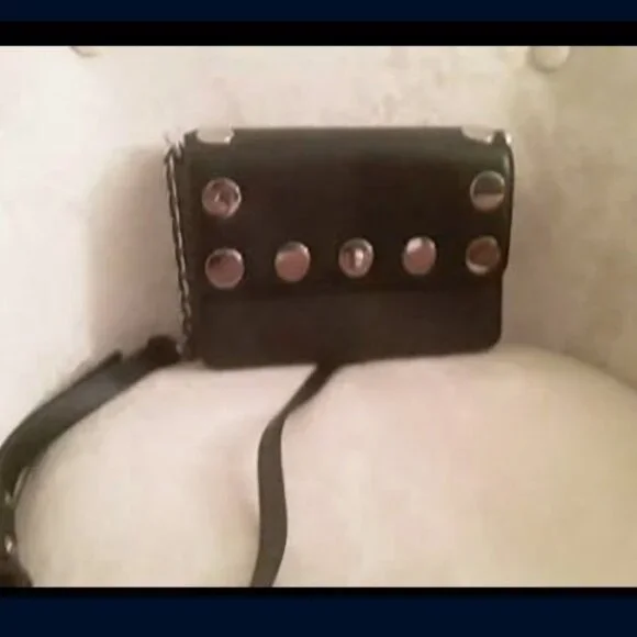 Excellent Condition Michael Kors Genuine Leather Rivington Stud Crossbody Purse - Picture 6 of 6